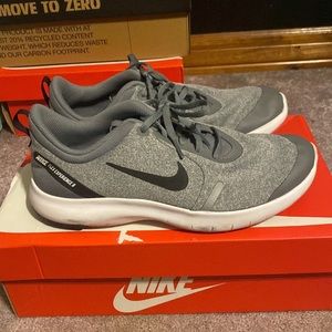 Nike Flex Experience 8 |Women’s size 8.5|